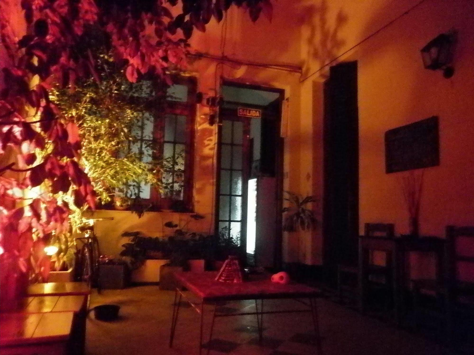 VI Luz Y Entre Hostel 布宜诺斯艾利斯 外观 照片