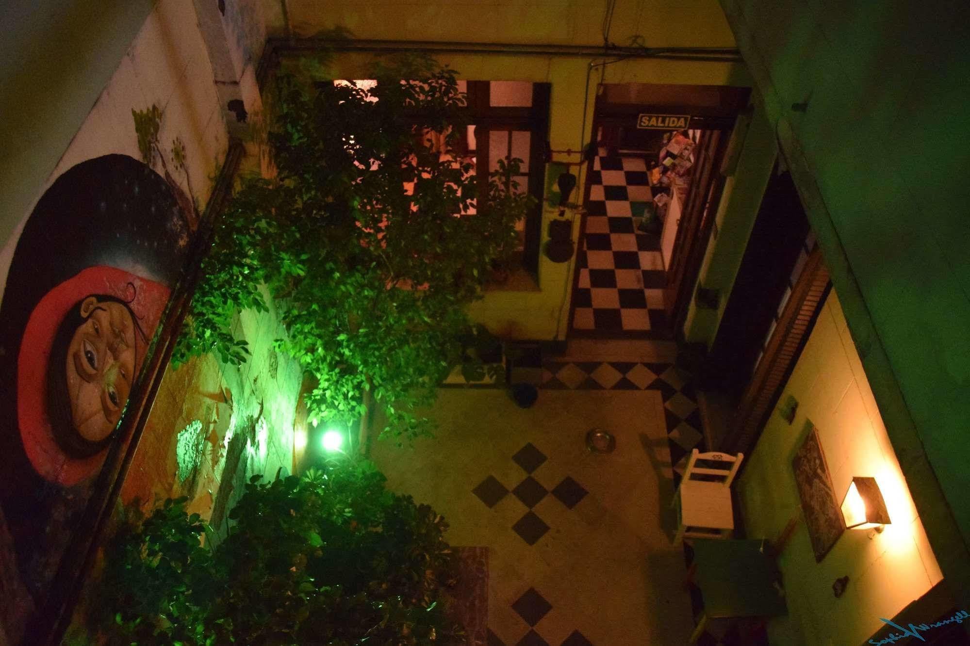 VI Luz Y Entre Hostel 布宜诺斯艾利斯 外观 照片