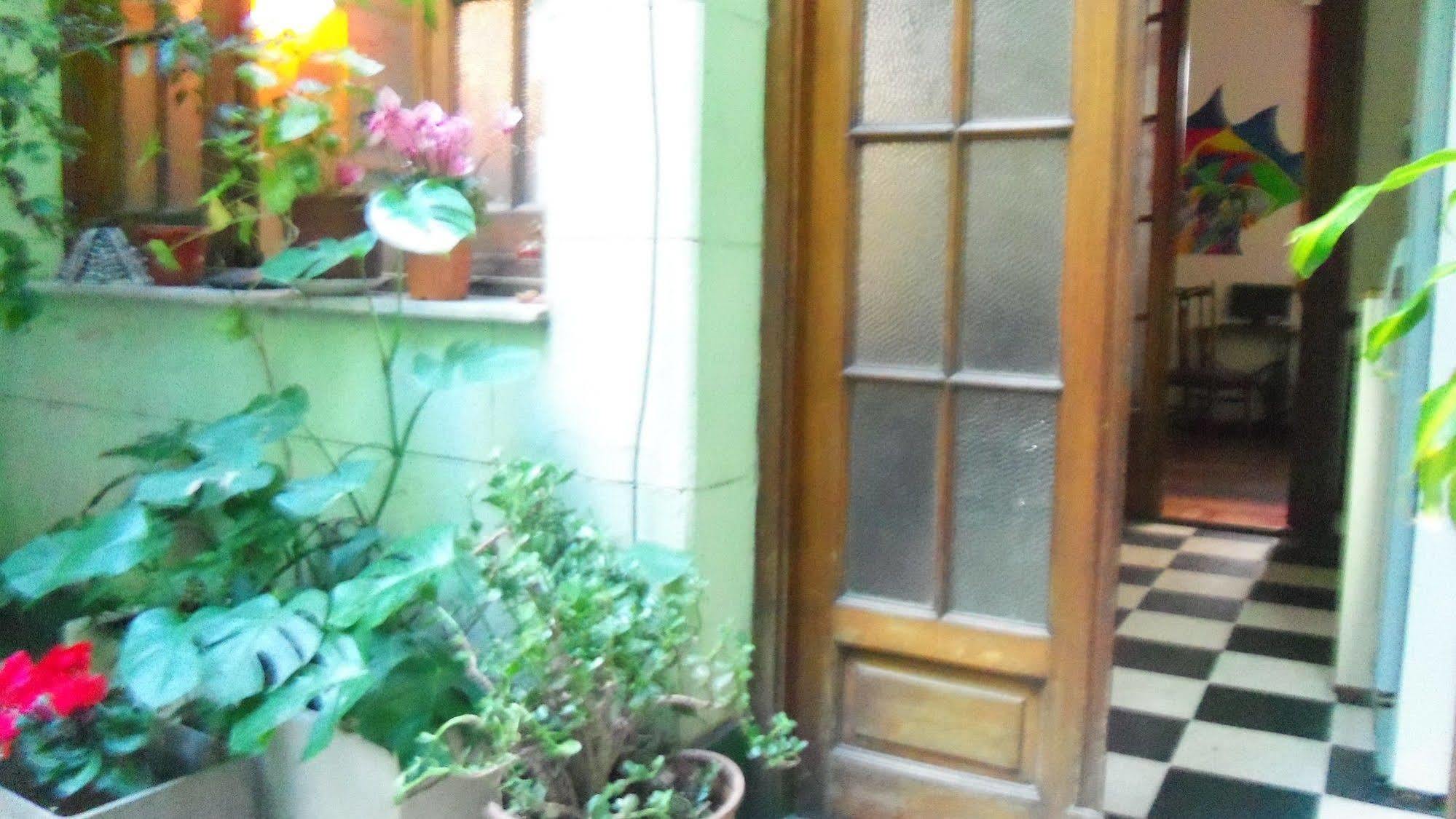 VI Luz Y Entre Hostel 布宜诺斯艾利斯 外观 照片