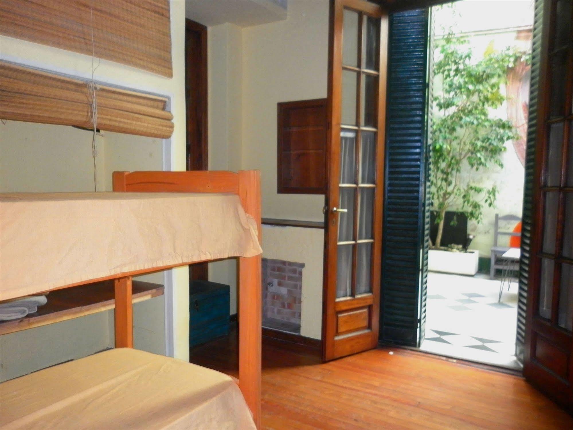 VI Luz Y Entre Hostel 布宜诺斯艾利斯 外观 照片