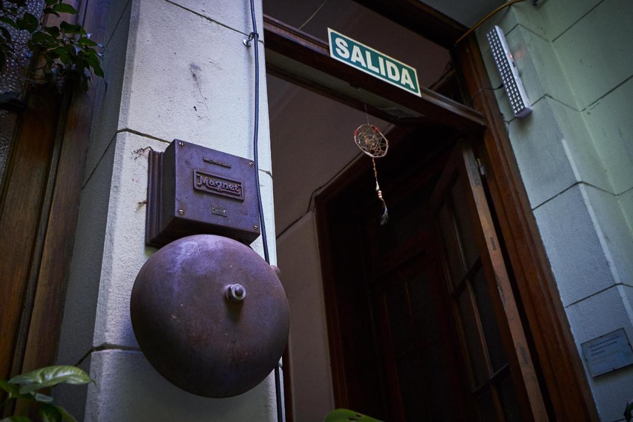 VI Luz Y Entre Hostel 布宜诺斯艾利斯 外观 照片